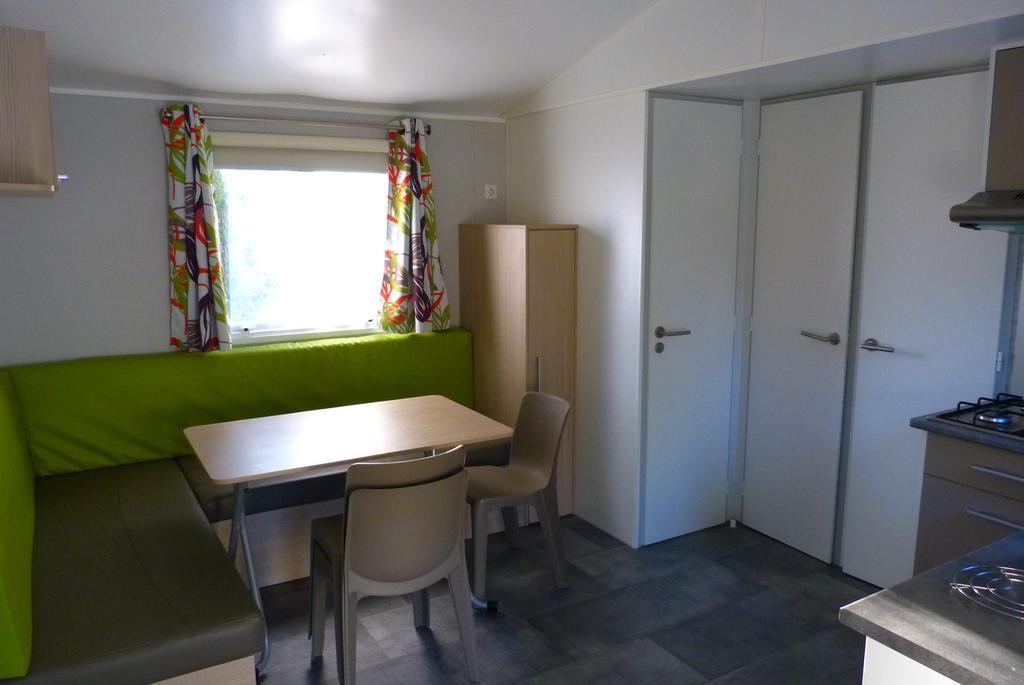 Camping La Maurie Foulerot 部屋 写真
