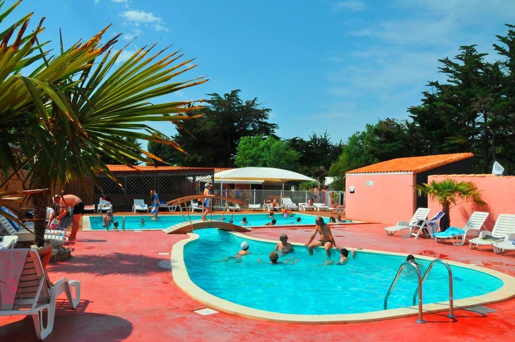 Camping La Maurie Foulerot エクステリア 写真