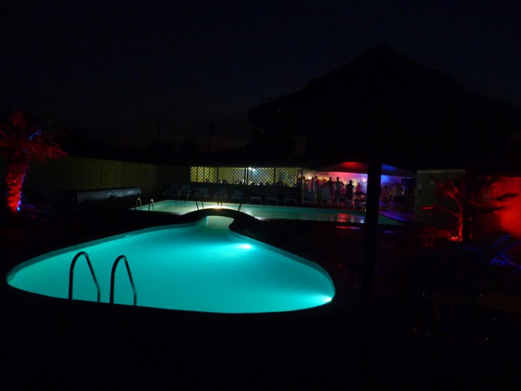 Camping La Maurie Foulerot エクステリア 写真